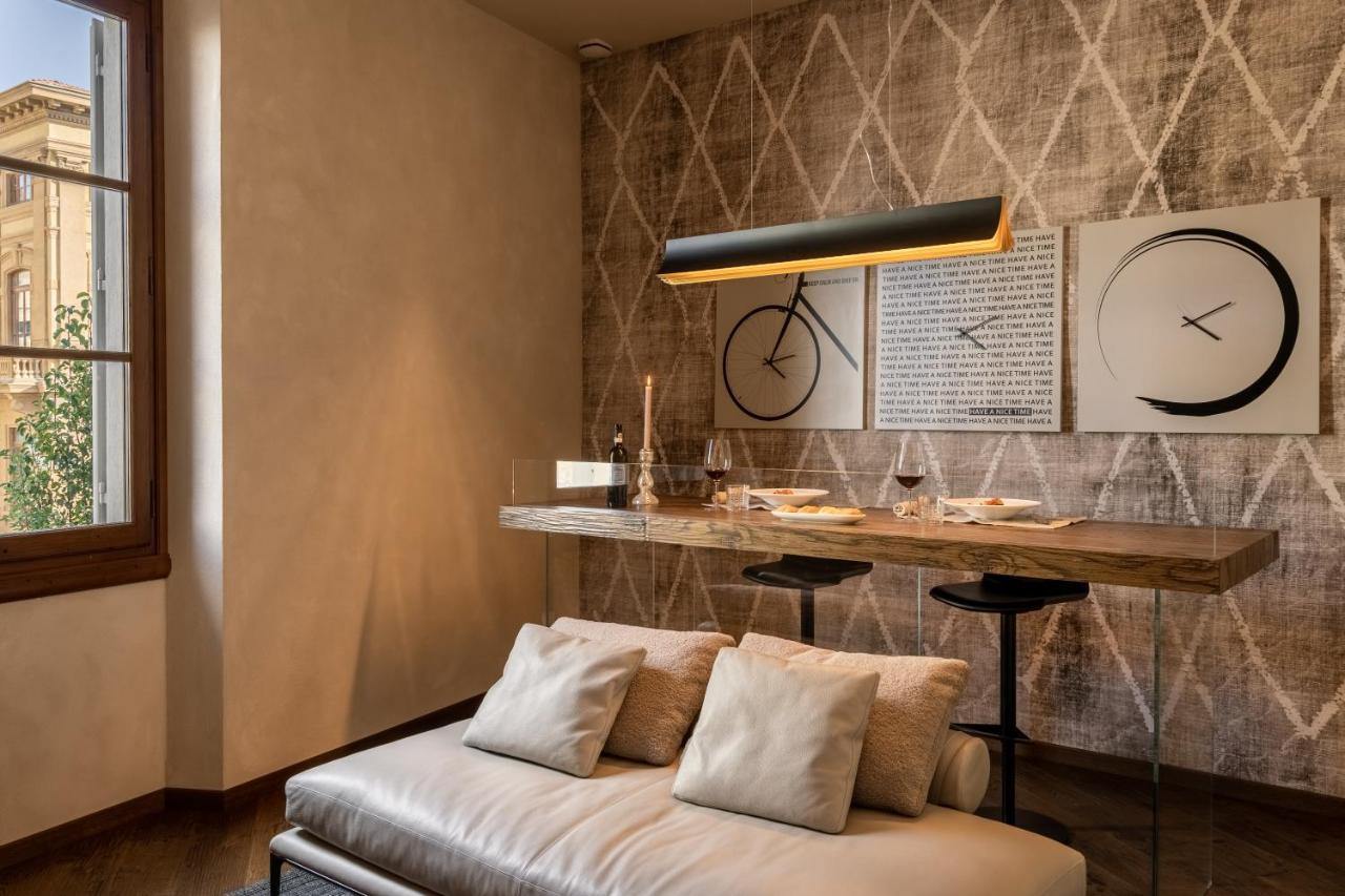 Oltrarno 1881 Apartments ฟลอเรนซ์ ภายนอก รูปภาพ