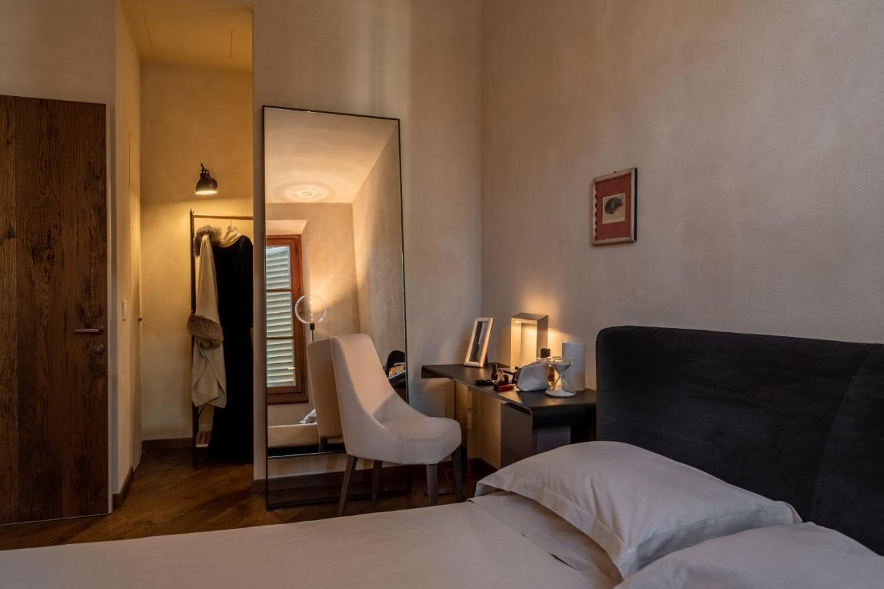 Oltrarno 1881 Apartments ฟลอเรนซ์ ภายนอก รูปภาพ